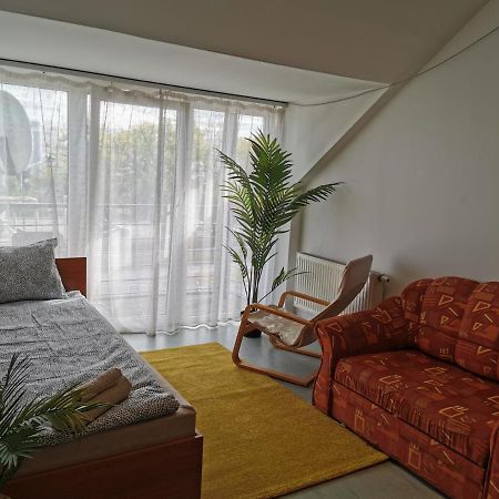 Hostel Hid Ifjusagi Szallo Dunaújváros Zewnętrze zdjęcie